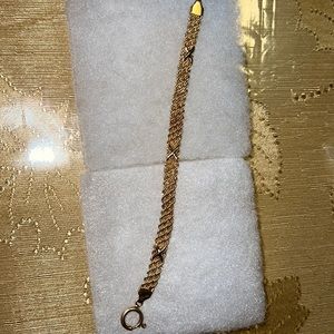 Gold bracelet